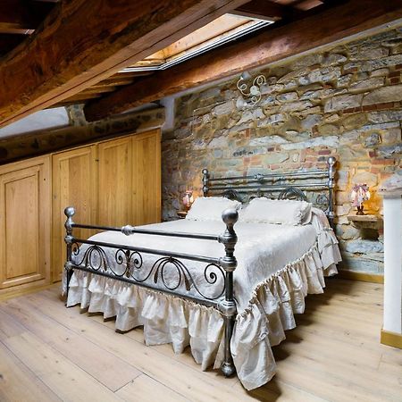 La Casetta Nel Borgo Castelnuovo di Val di Cecina Bagian luar foto