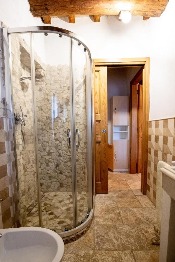 La Casetta Nel Borgo Castelnuovo di Val di Cecina Bagian luar foto